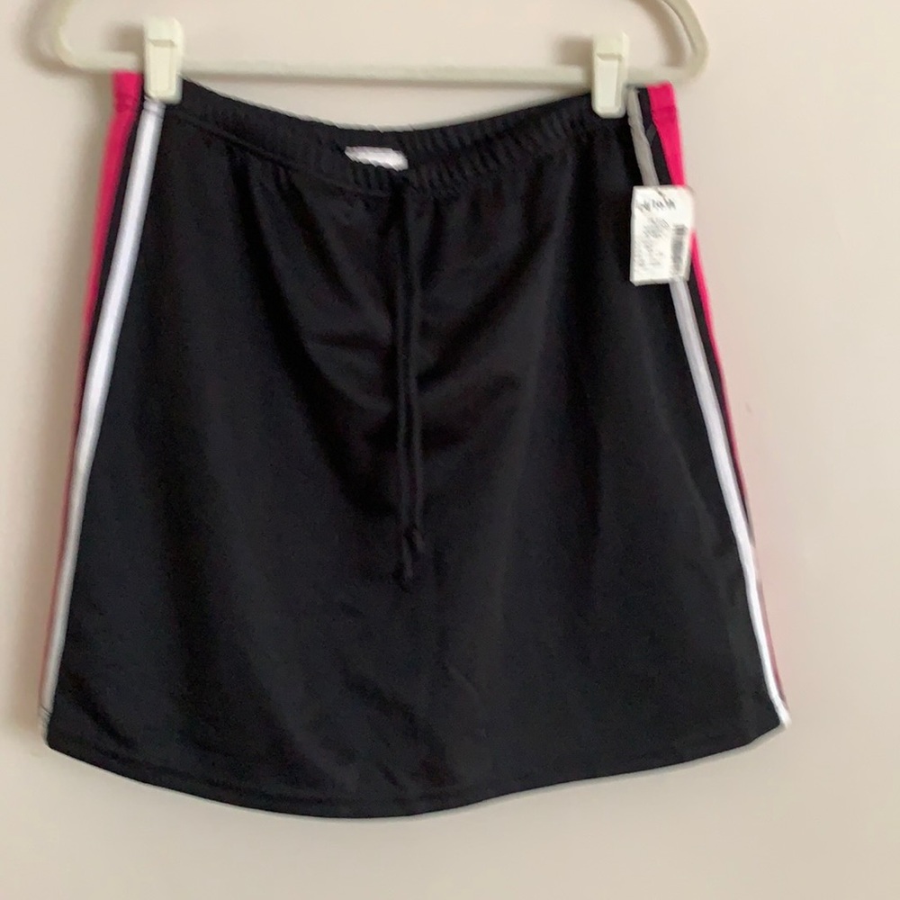 One piece swim skirt